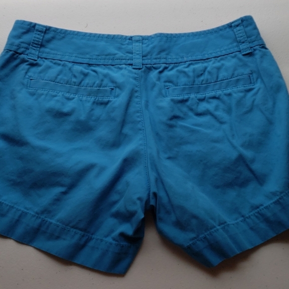 Lilly Pulitzer blue Callahan shorts flawed - Picture 3 of 5